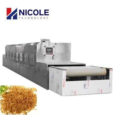 China Máquina de secagem industrial 304 de aço inoxidável da micro-ondas dos insetos para larvas de farinha à venda