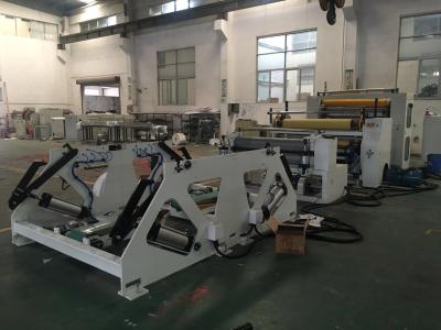 China Hand-/Geschirrtuch-faltende Maschine, automatischer Tuch-Ordner V faltete 380V 50Hz zu verkaufen