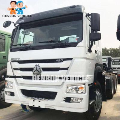 Chine Le chef de tracteur de Sinotruk HOWO 6x4 375HP troque le moteur diesel à vendre