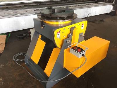 China Pipe Joint Welding Pipe Welding Positioners With 3 Jaws Welding Chucks 300KG for sale