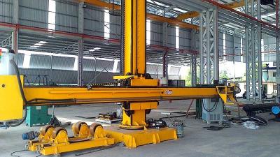 China Column And Boom Pipe Welding Manipulator for sale