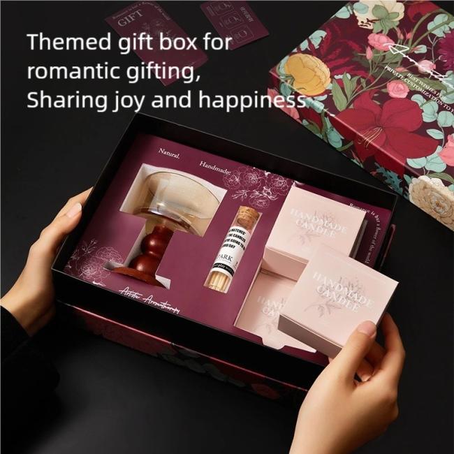 Eco-friendly soy candle with accessories