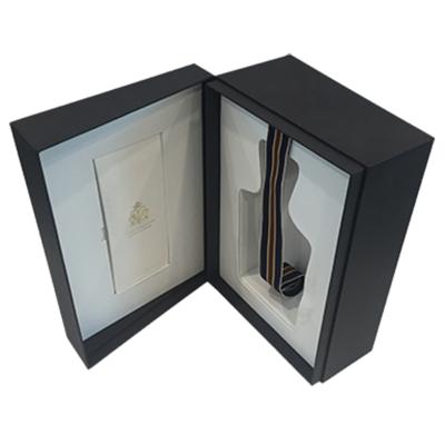 China Caixa de presente de empacotamento de Matte Laminate Rigid da caixa do vinho luxuoso com EVA à venda