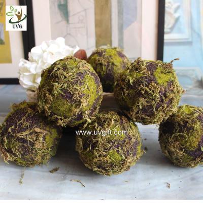 China UVG arts and crafts artificial moss ball fake garden stone for wedding event decoration GRS043 for sale