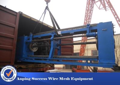 China máquina sextavada galvanizada 13x13mm da rede de fio para fazer a cesta de Gabion à venda