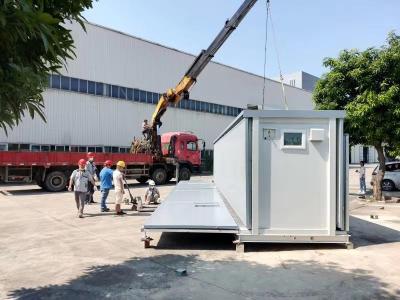 China Prefabricated Expandable Container House 40ft Steel Luxury Villa Home for sale