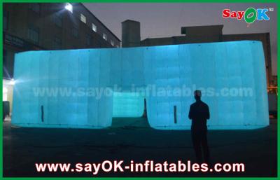 Chine Prix gonflable campant de tente de grande en explosion de cube lumière blanche extérieure de la noce LED des événements extérieurs à vendre