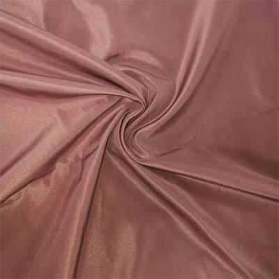 Chine tissu court de conseil de 240t 80gsm, tissu d'armure toile de polyester de 150cm à vendre