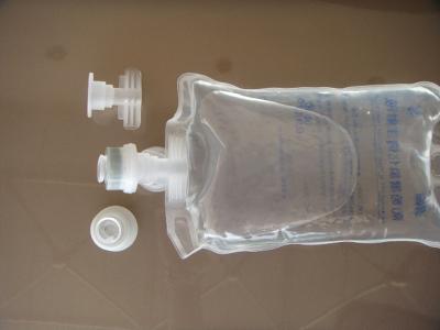 China Saco de perfusão de polipropileno 100 ml 250 ml Cloreto de Sódio Não PVC IV Saco transparente Saco de perfusão médico Não PVC vazio à venda