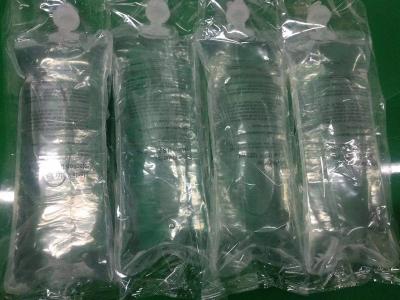 China OEM 500 ml Sacos de solução salina estéril Cloreto de sódio IV Saco 1000 ml à venda