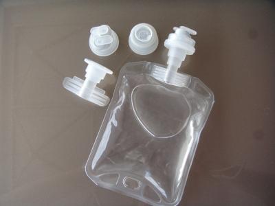 China Bolsa de perfusión de solución salina transparente para goteo intravenoso 100 ml 250 ml en venta