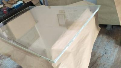 China X Ray Lead Glass 10mm Thick For Industrial NDT Medical Shielding for sale