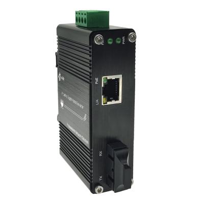 China Mini Industrial 100BASE-FX to 10/100BASE-T 30W PoE+ Media Converter for sale