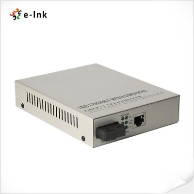 China 10/100M WDM Fast Ethernet Media Converter SC Fiber Port Built-In PSU for sale