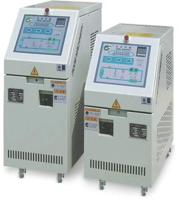 China Unidades de control de la temperatura de agua a presión estándar con la protección perfecta de la seguridad para la industria plástica AEWH-10 en venta