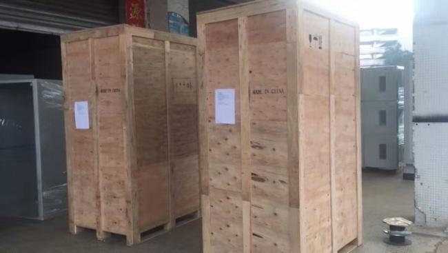 Telecom Equipment Outdoor Communication Cabinets Steel Double Wall With Two Doors 1