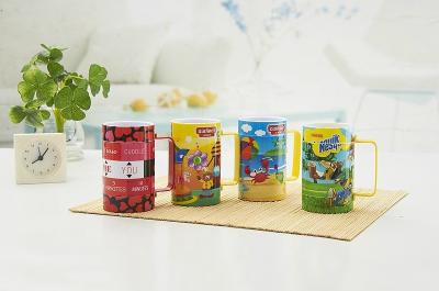 China Plastic Puzzle Mug Plastic Mug Plastic cup with handle plastic promotion mug for sale