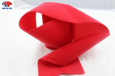 China El gancho de la exhibición roja y la tela suaves del lazo arreglan de par en par para la industria médica en venta