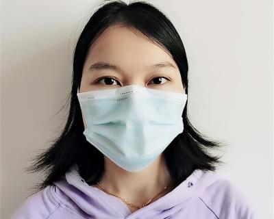 China Mascarilla quirúrgica disponible de la entrega 3ply del gancho rápido de la visera para la prevención del virus y del polvo en venta