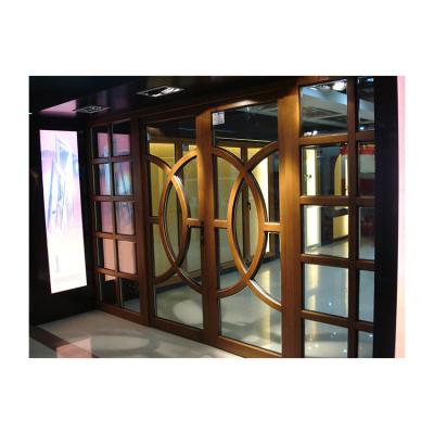 China Porta de madeira de carvalho interior sólida Porta de incêndio de serviço pesado à venda