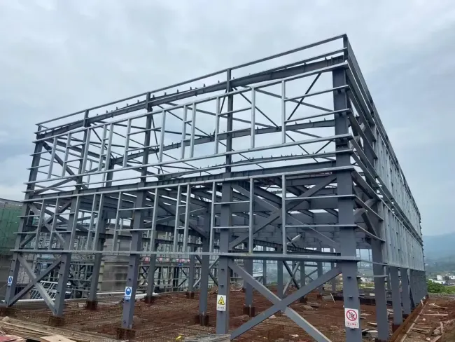 Manufacture Price Prefabricated Building Steel Structure Frame Customizable Color Warehouse Construction 0