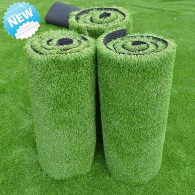 SBR Latex Backing Synthetic Turf - Roll view showing backing and construction