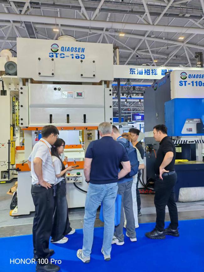 Industrial manufacturing equipment