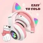 Chine Cat Ear Headphones Wireless Headset with LED Light TF Card for GirIs Earbud & In-Ear Headphones à vendre