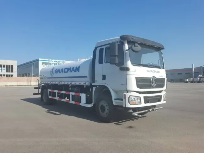 Shacman 210HP Asphalt Spray Sprinkler Truck 4X2 8m3 Bitumen Tank Truck