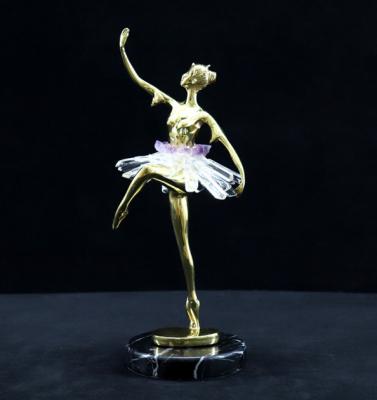 中国 水晶スカートの銅のダンサーの装飾的な芸術の技術 販売のため