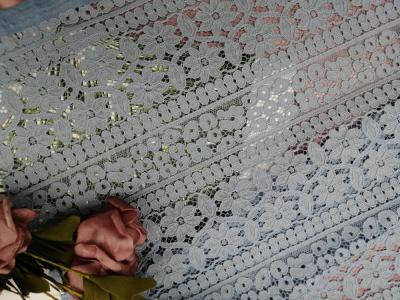 Chine Tissu floral bleu de dentelle du coton 3D de 145CM pour des articles de literie à vendre