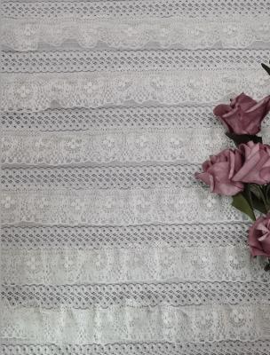 China el vestido de boda blanco de la tela del cordón del bordado ata la tela francesa del cordón en venta