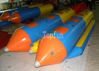 Chine Poissons de vol gonflables durables/bateau de banane gonflable gonflable des sièges du bateau 8 de traîneau eau de banane/PVC à vendre