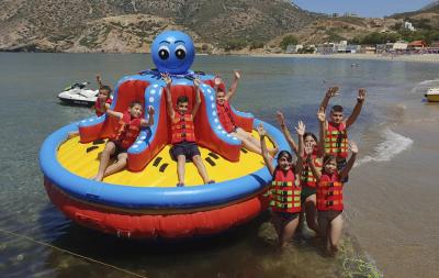 Китай Twister осьминога томбуя 6 человеков раздувной отбуксированный для моря продается