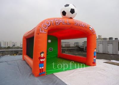 China Tiroteo del fútbol del PVC para el campo de fútbol inflable con 4 metas en venta