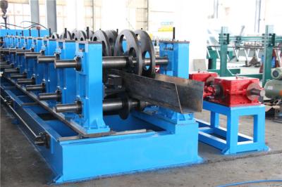 China 2.0-5.0mm Thickness Galvanized Gutter Roll Forming Machine Gear Box 22KW for sale