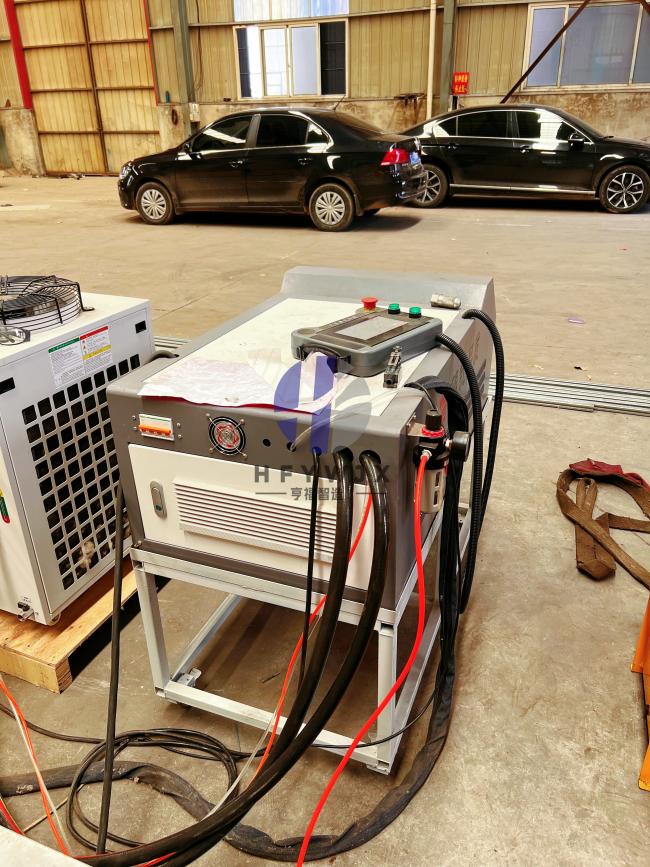 Forming stations and control system