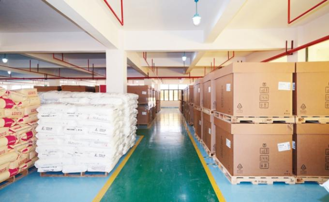 Shipping and logistics process
