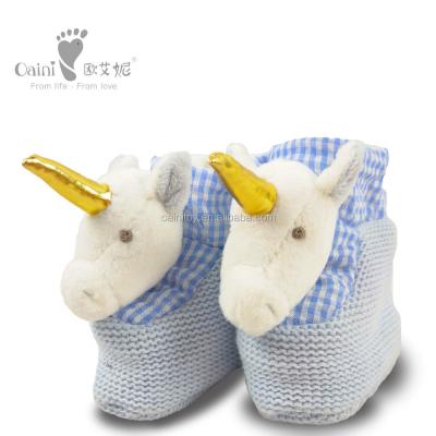 中国 ODM OEM Cartoon Winter Infant Shoes Soft Newborn Baby Shoes 販売のため