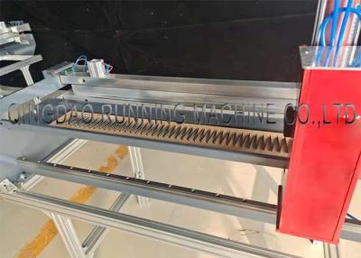 China Semi Automatic PVC Conveyor Belt V Finger Cutting Machine Easy Operated for sale