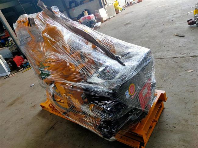 75-90° Angle Borehole Drilling Machine For Water Well And Core Sampling 0