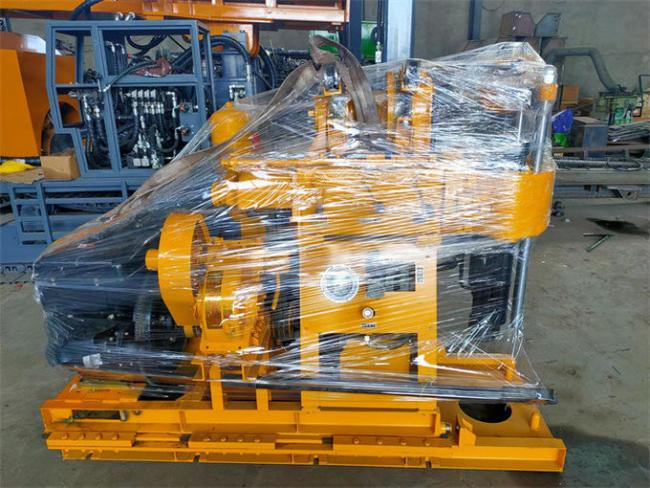 75-90° Angle Borehole Drilling Machine For Water Well And Core Sampling 1