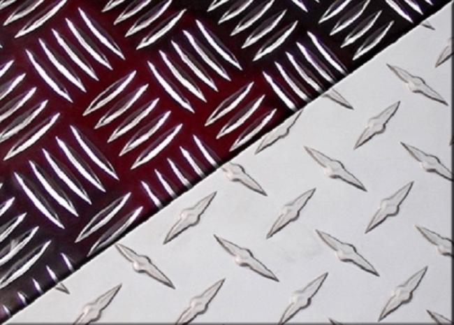 1050 3003 5052 Embossed Aluminum Sheet Aluminium Diamond Checker Plate Five Bars Trailer Plate Bright Surface