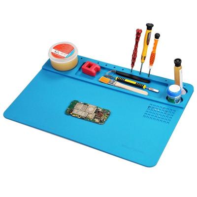China 655g Heat Resistant Esd Mat Welding Silicone Soldering Insulation Pad for sale