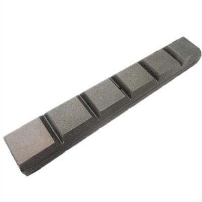 China Impact Toughness 150J/cm2 64HRC Chromium Chocky Bars 240*40*23mm for sale