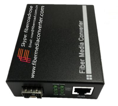 China 10/100/1000M SFP Fiber Media Converter , Unmanaged Type, Standalone use for sale