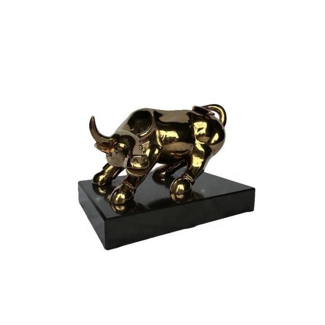 Indoor Decor Animal Sculpture Stainless steel Wall Street Bull Statue