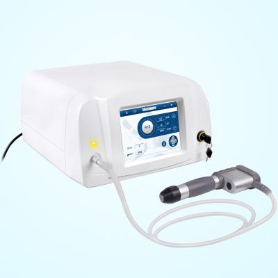 China Máquina de la terapia de la onda de choque del AC110/220V±10% para la terapia profesional del alivio del dolor en venta