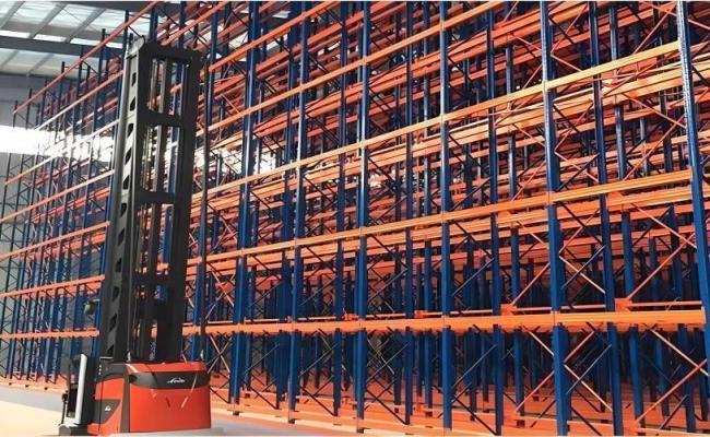 China Nanjing Factory Very Narrow Aisle Pallet Racking Q235B Good Price Quality