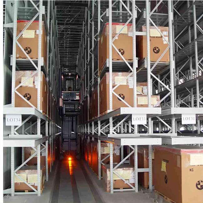 China Nanjing Factory Very Narrow Aisle Pallet Racking Q235B Good Price Quality